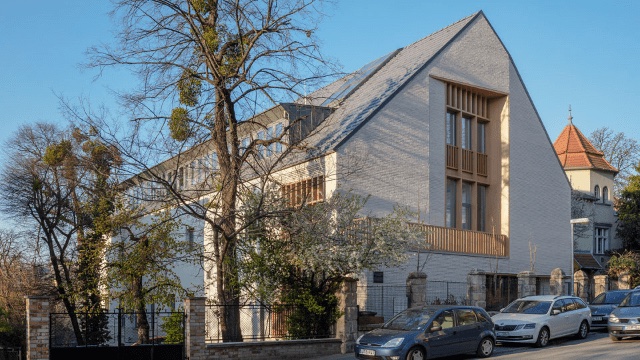 Course on policy analysis at Bibó College