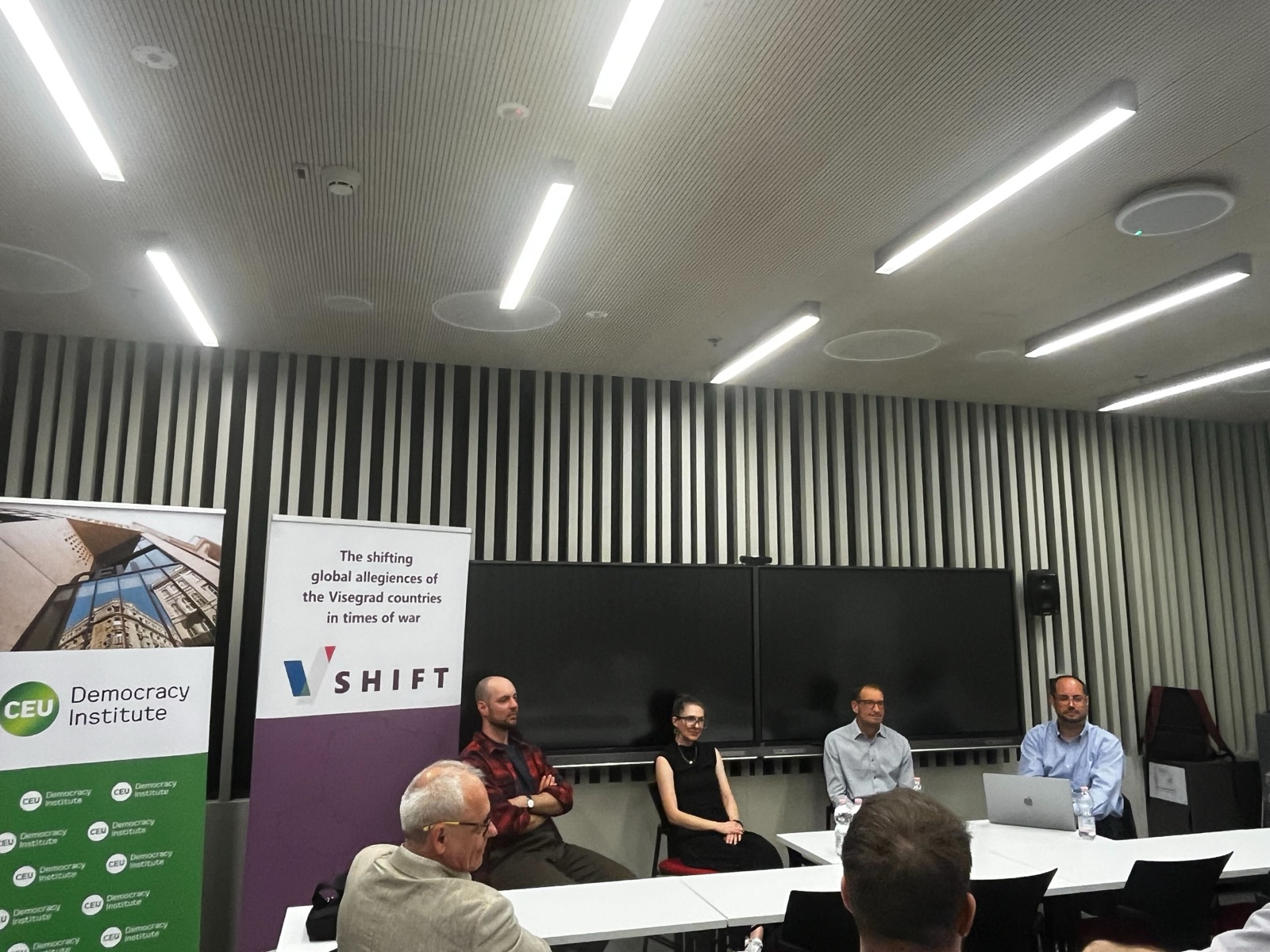 Miklós Sebők moderated ‘The New Politics of Information in the Trump Era’ at CEU (1)